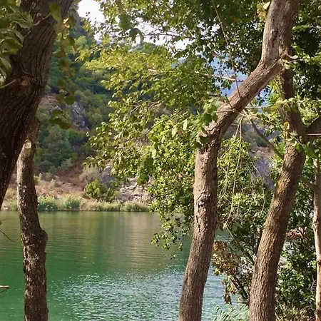 Kamarca House Hotel *