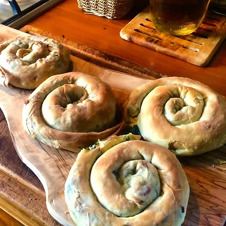 Hotel Kamarca House *