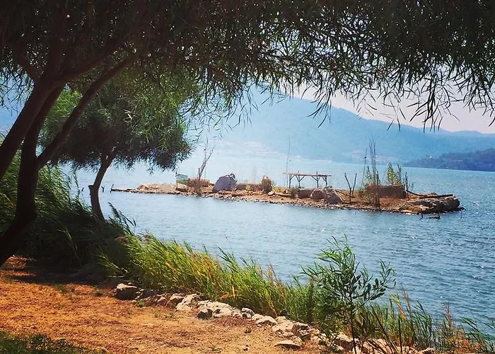 Otel Kamarca House *