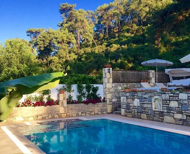 Kamarca House Otel *